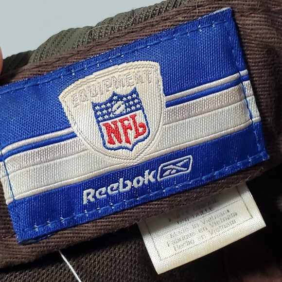 Cleveland Browns Reebok Hat Men Adjustable Bulldog Logo Cream‎ Brown NFL Fan - Picture 8 of 10